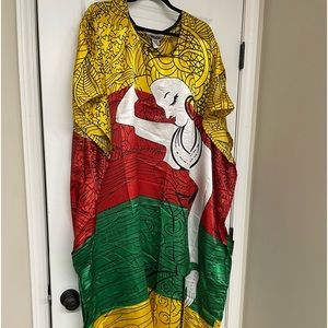 Kaftan in Yellow/ Red/White & Green.  OS fits most!      New with tag!